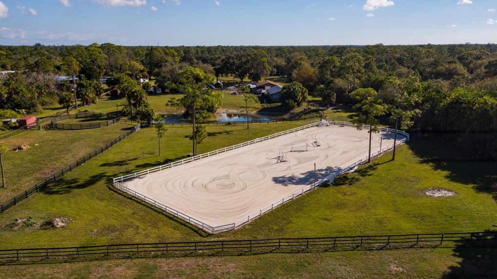 Large Sand Arena for Dressage, Hunter Jumping, and Horse Training