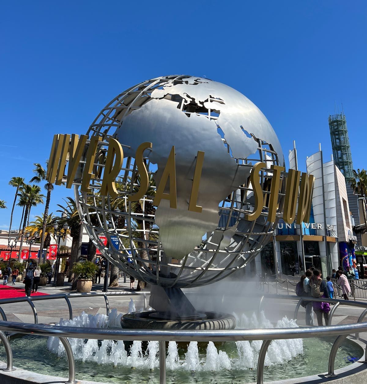 Universal Hollywood Globe