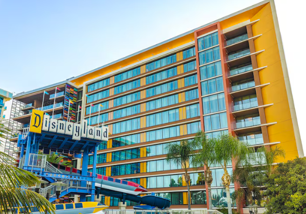 Disneyland Resort Hotel