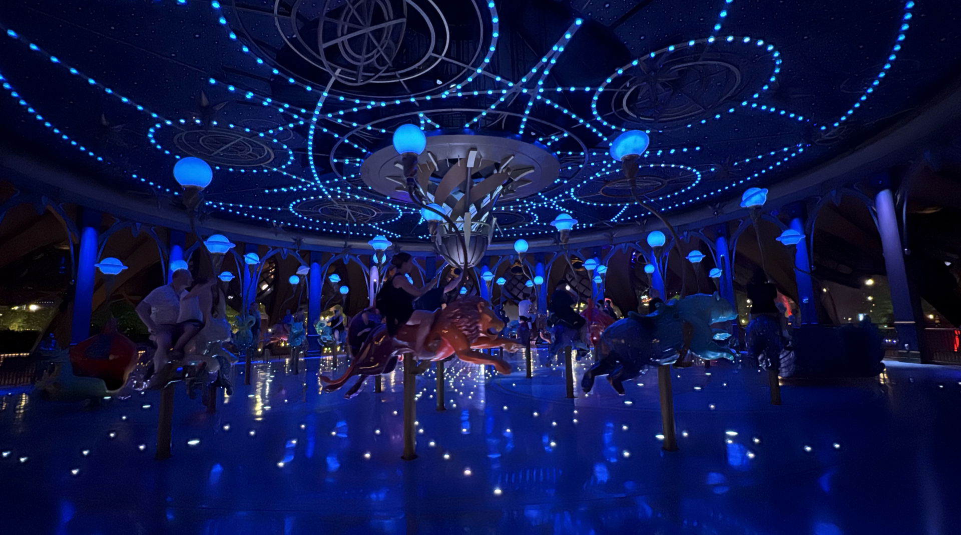 Constellation Carousel - Epic Universe