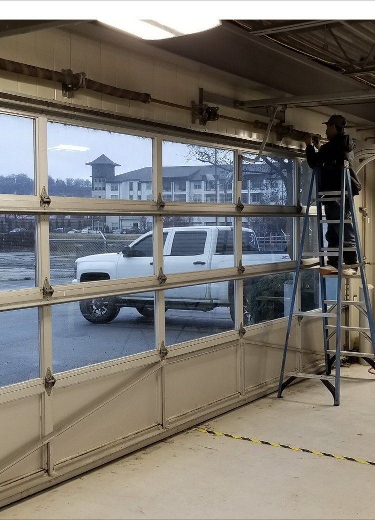 image representing commercial garage door maintenance