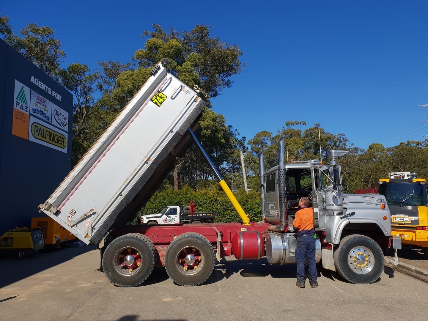 Mobile Hydraulic Repairs Coffs Harbour Hydraulics Hot Line