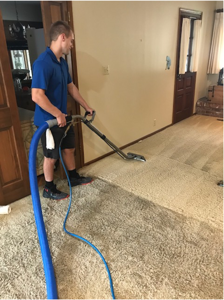 hot water carpet cleaning service hutchinson ks