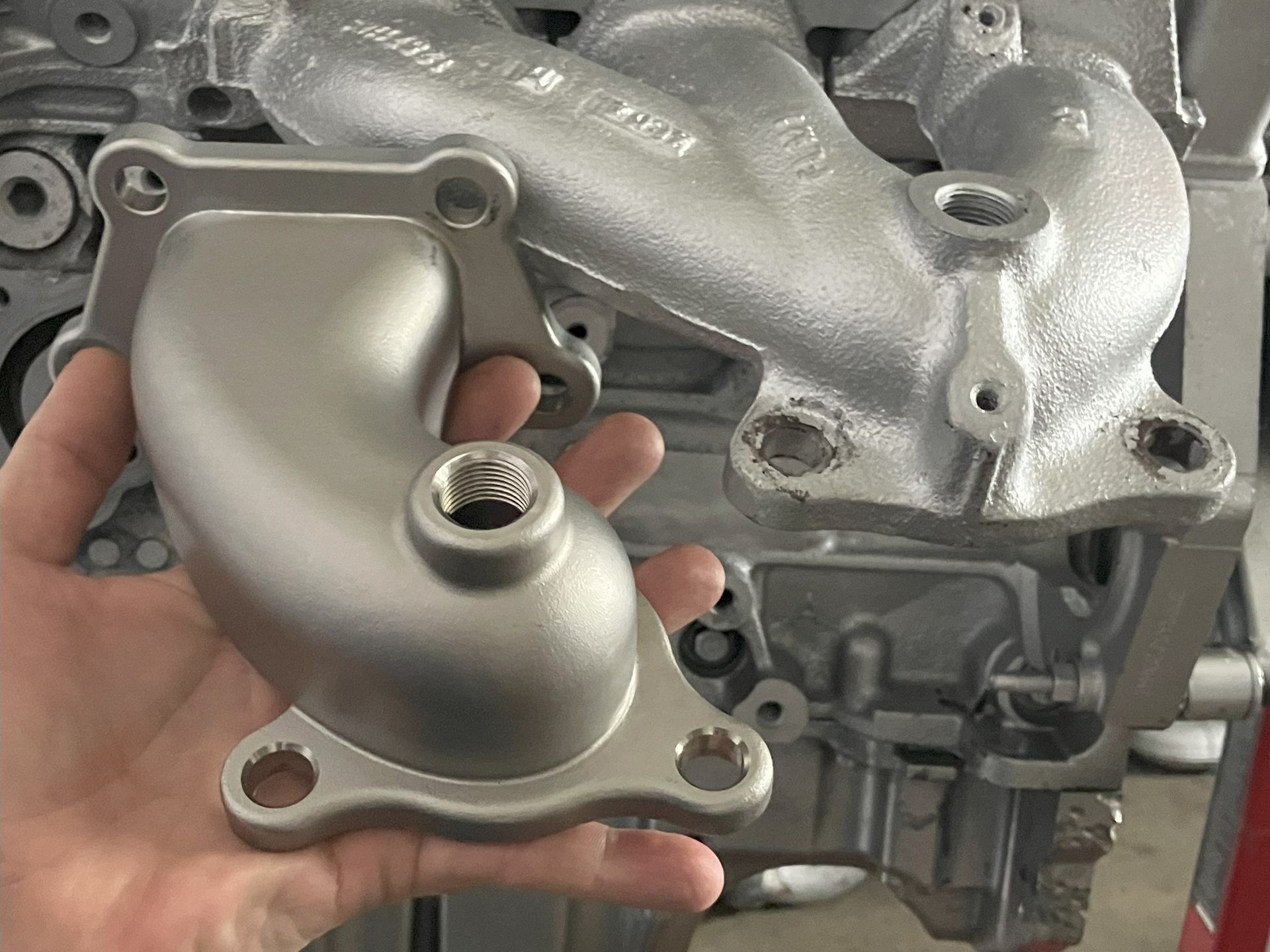 LLT exhaust manifold vs LFX adapter 