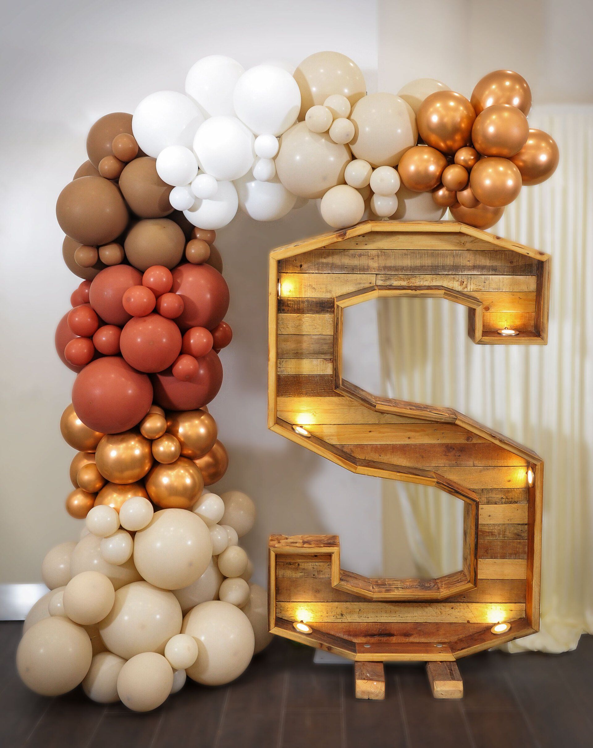 Organic Style Rustic Balloon Demi Arch Light Box Letter Gateshead Newcastle