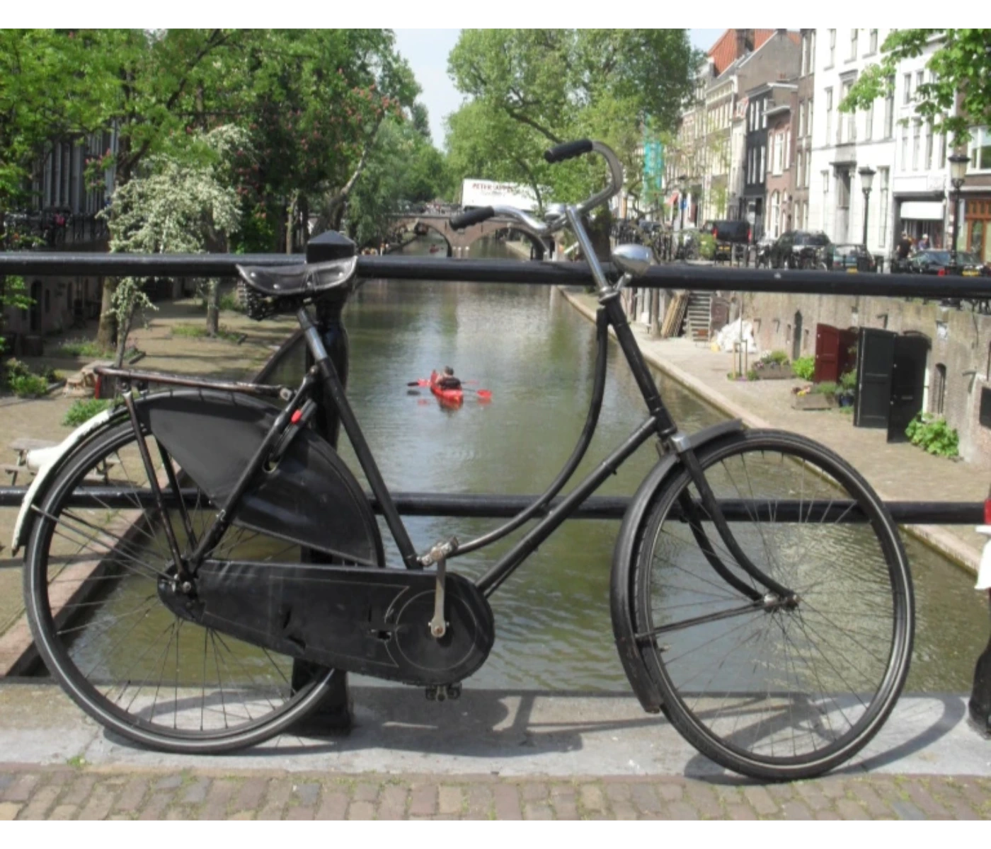 Fietstour door Utrecht met gids. Een rondleiding op de fiets langs de mooiste plekken.