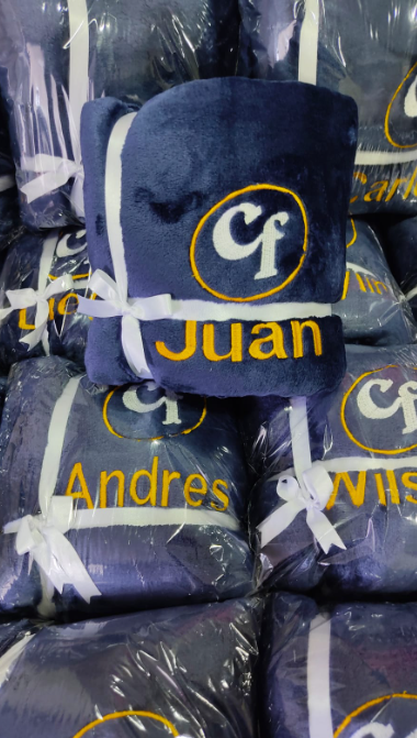 Cobijas viajeras personalizadas