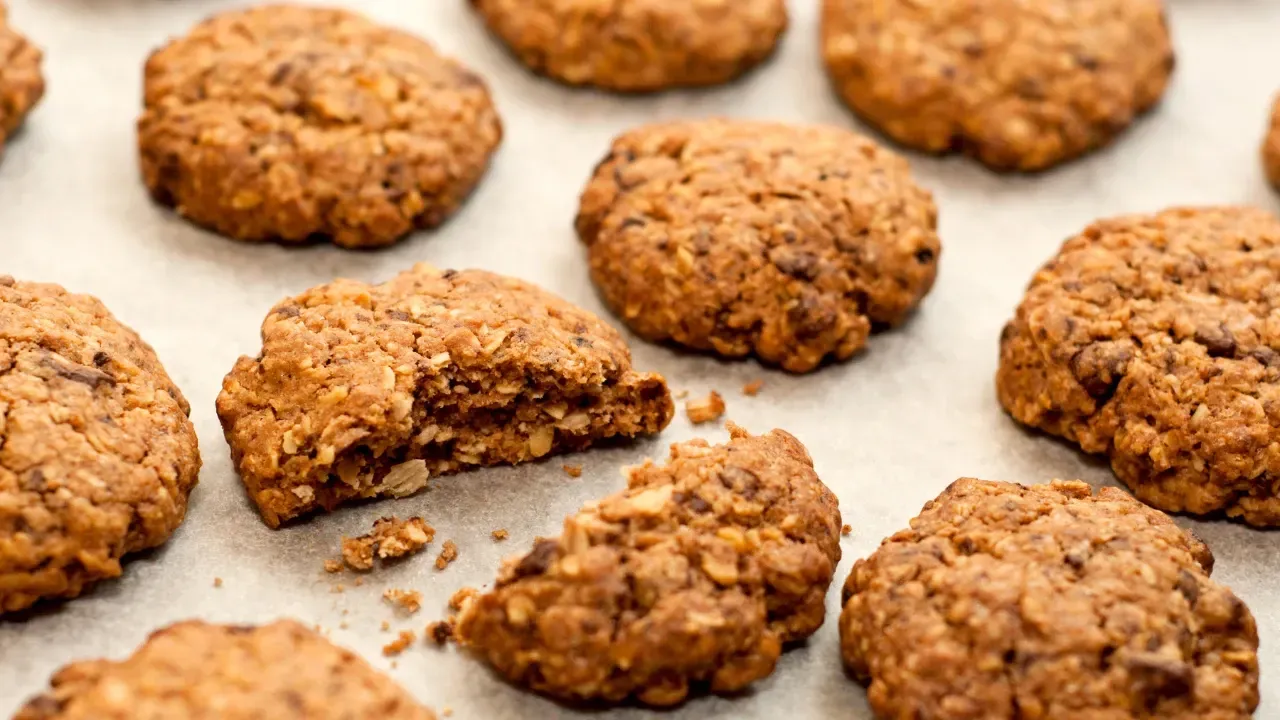 Banana Oatmeal Cookies