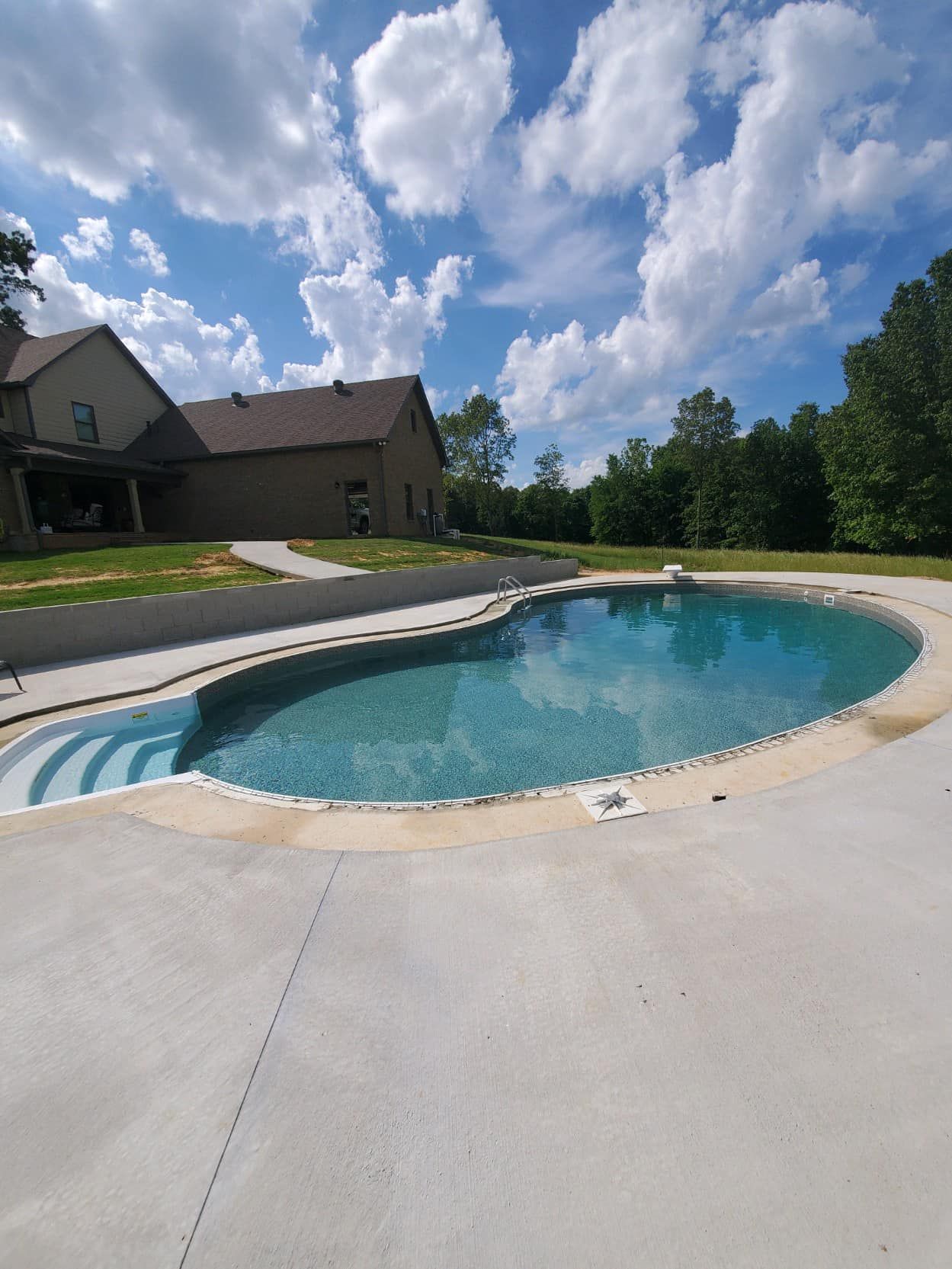 Swimming Pools in North Mississippi 