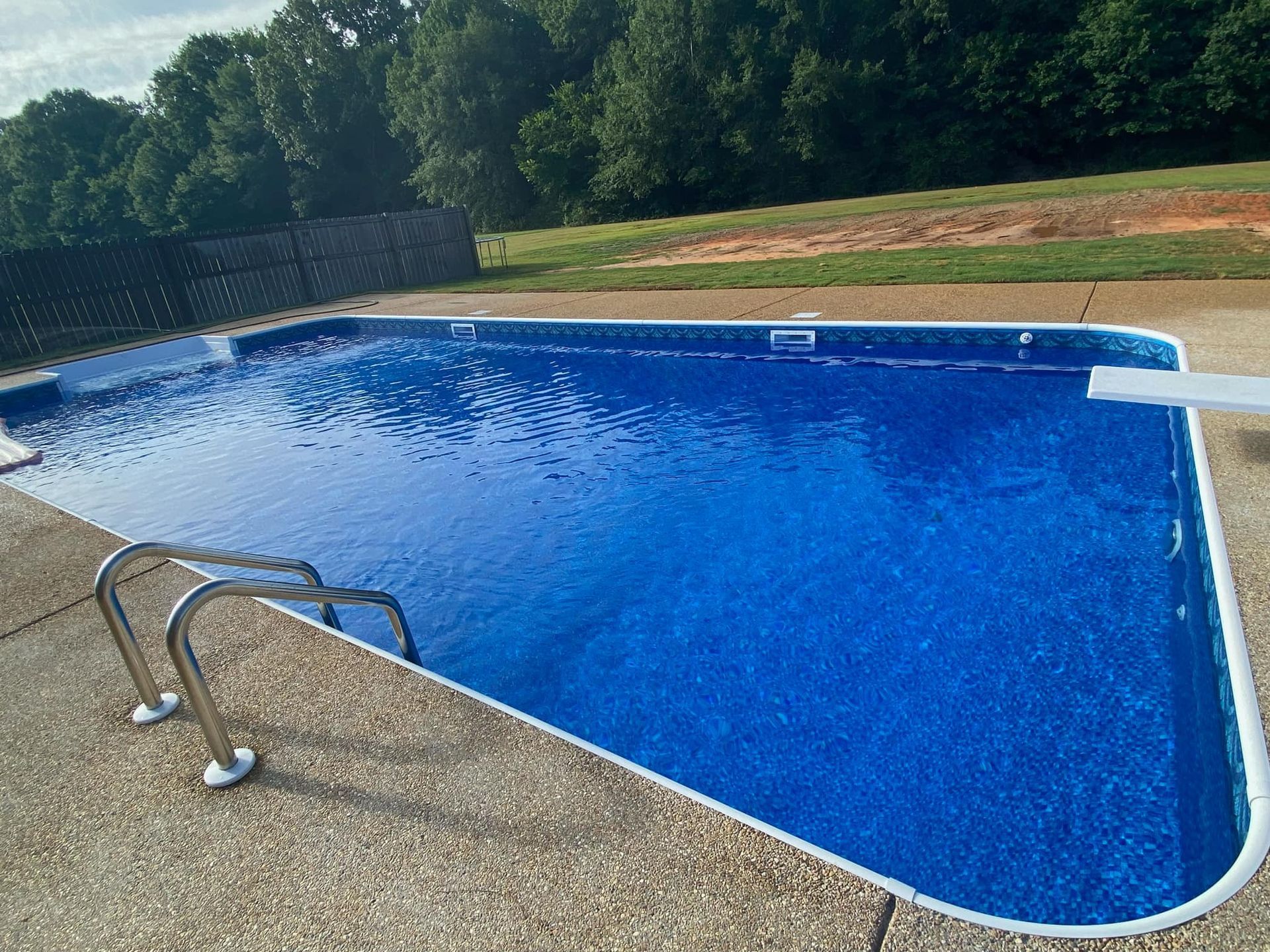 Swimming Pools in North Mississippi 