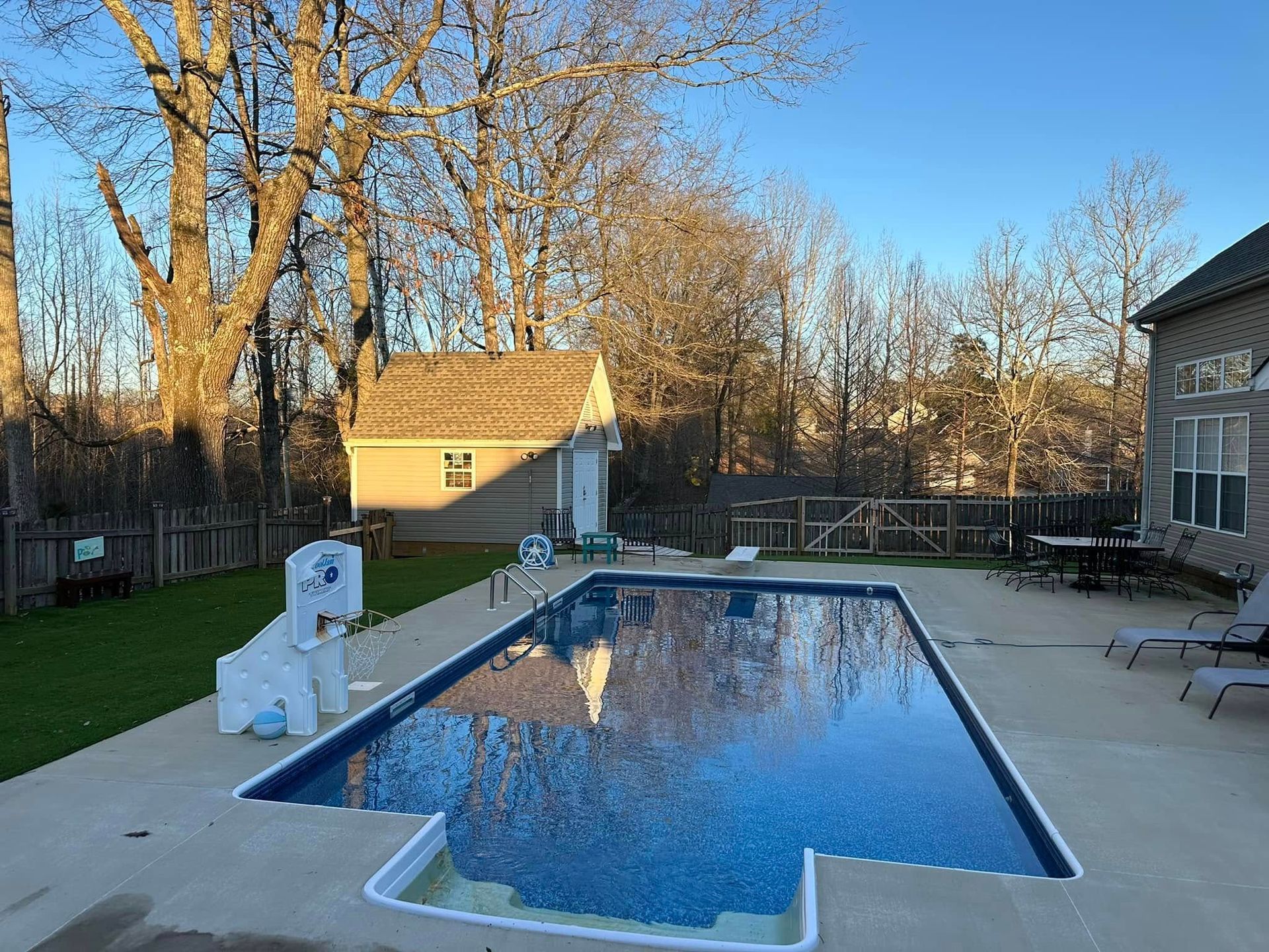Swimming Pools in North Mississippi 