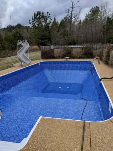 Swimming Pools in North Mississippi 