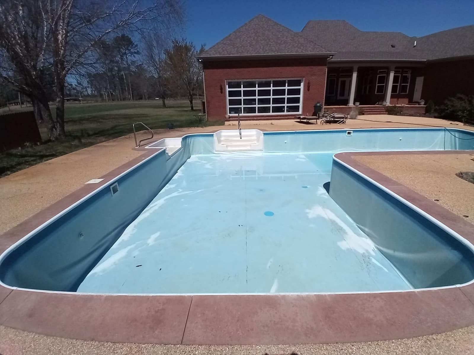 Swimming Pools in North Mississippi 