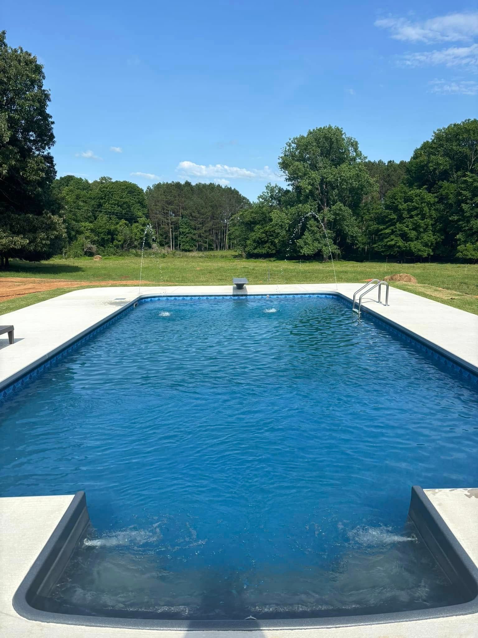 Swimming Pools in North Mississippi 