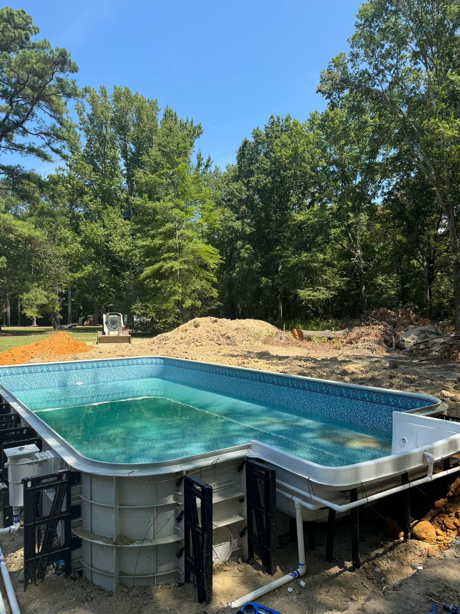 Swimming Pools in North Mississippi 