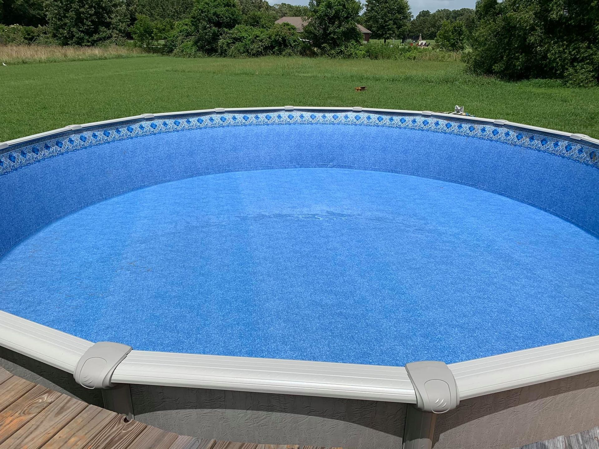 Swimming Pools in North Mississippi 