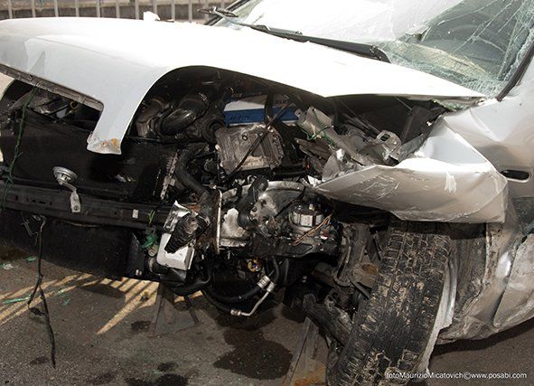 Carrozzeria distrutta