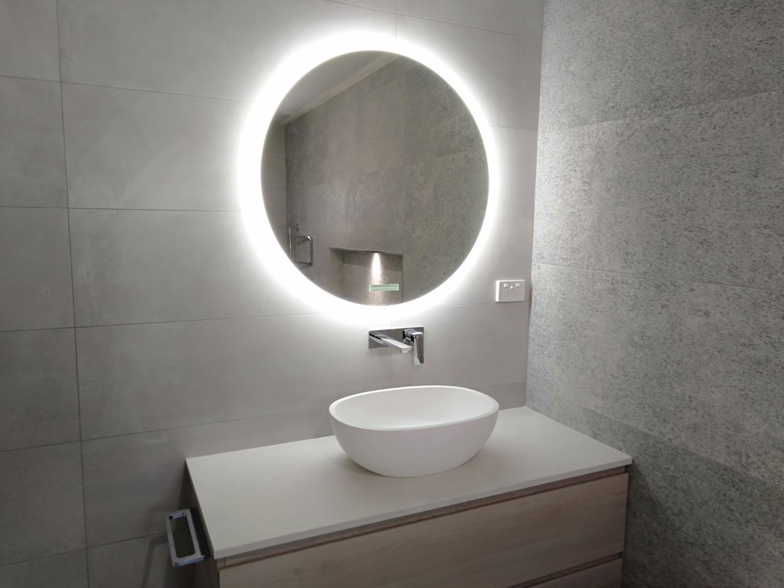 unique modern bathroom
