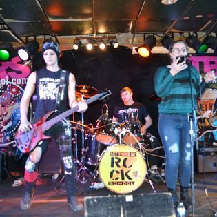 Let There Be Rock on MacDade, the best music school in Delco