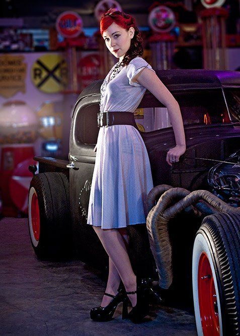 1939 International & Carisa