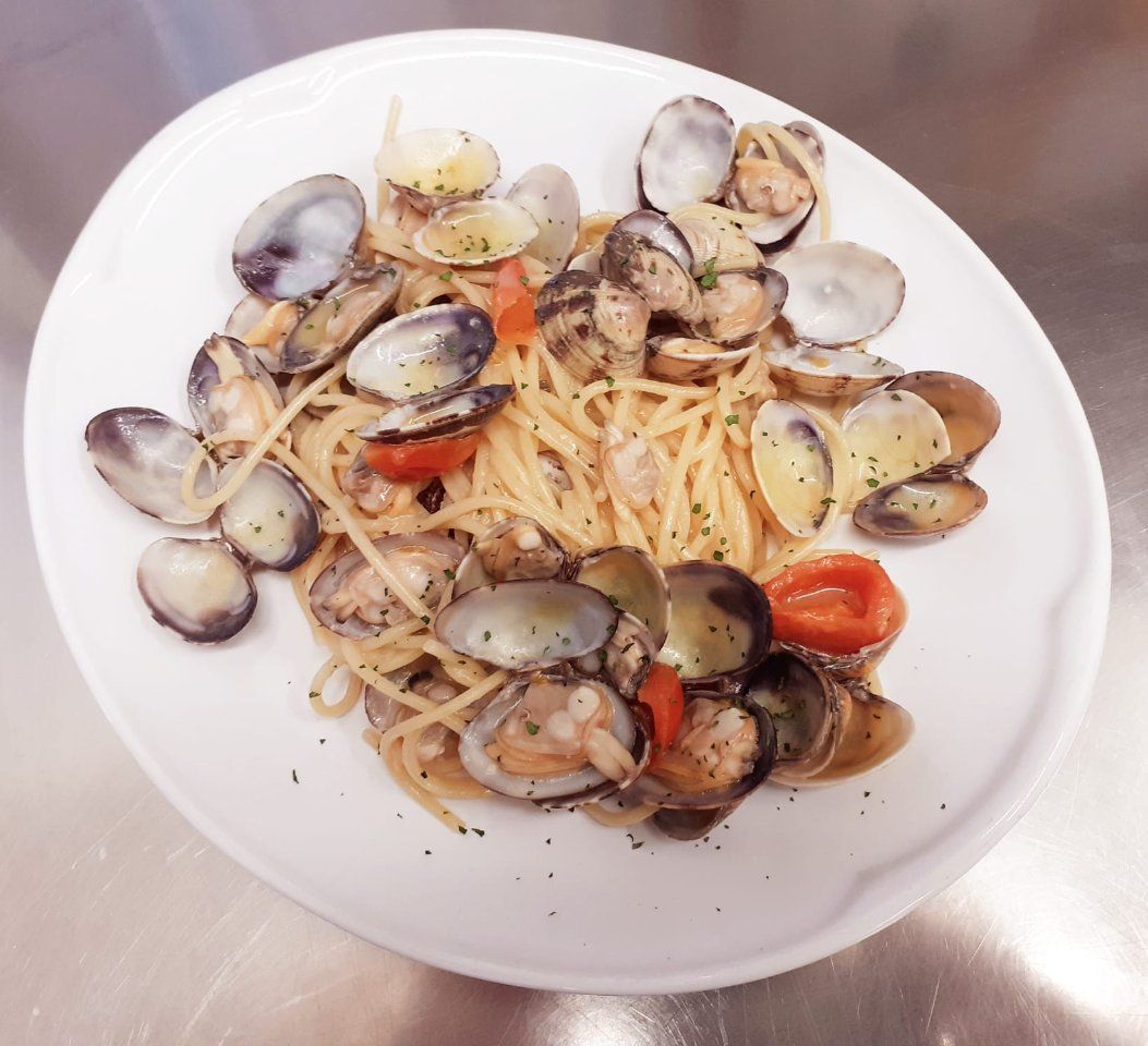 spaghetti with clams