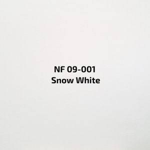 Een witte achtergrond met de woorden ‘sneeuwwitje’ erop geschreven.