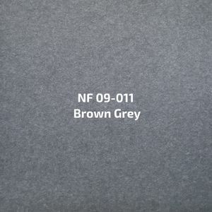 Een close-up van een vel papier met de tekst nf 09-011 bruingrijs