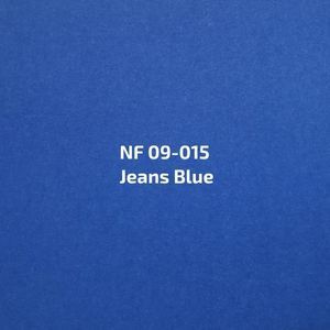 Een blauwe achtergrond met nf 09-015 jeansblauw erop geschreven