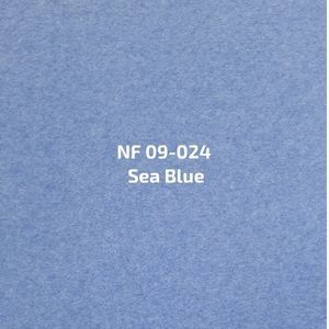 Een vel papier met de tekst zeeblauw erop