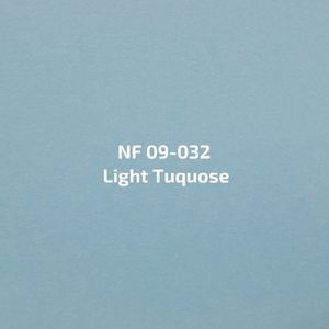 Een lichtblauwe achtergrond met de woorden nf 09-032 lichtturkoois erop geschreven.