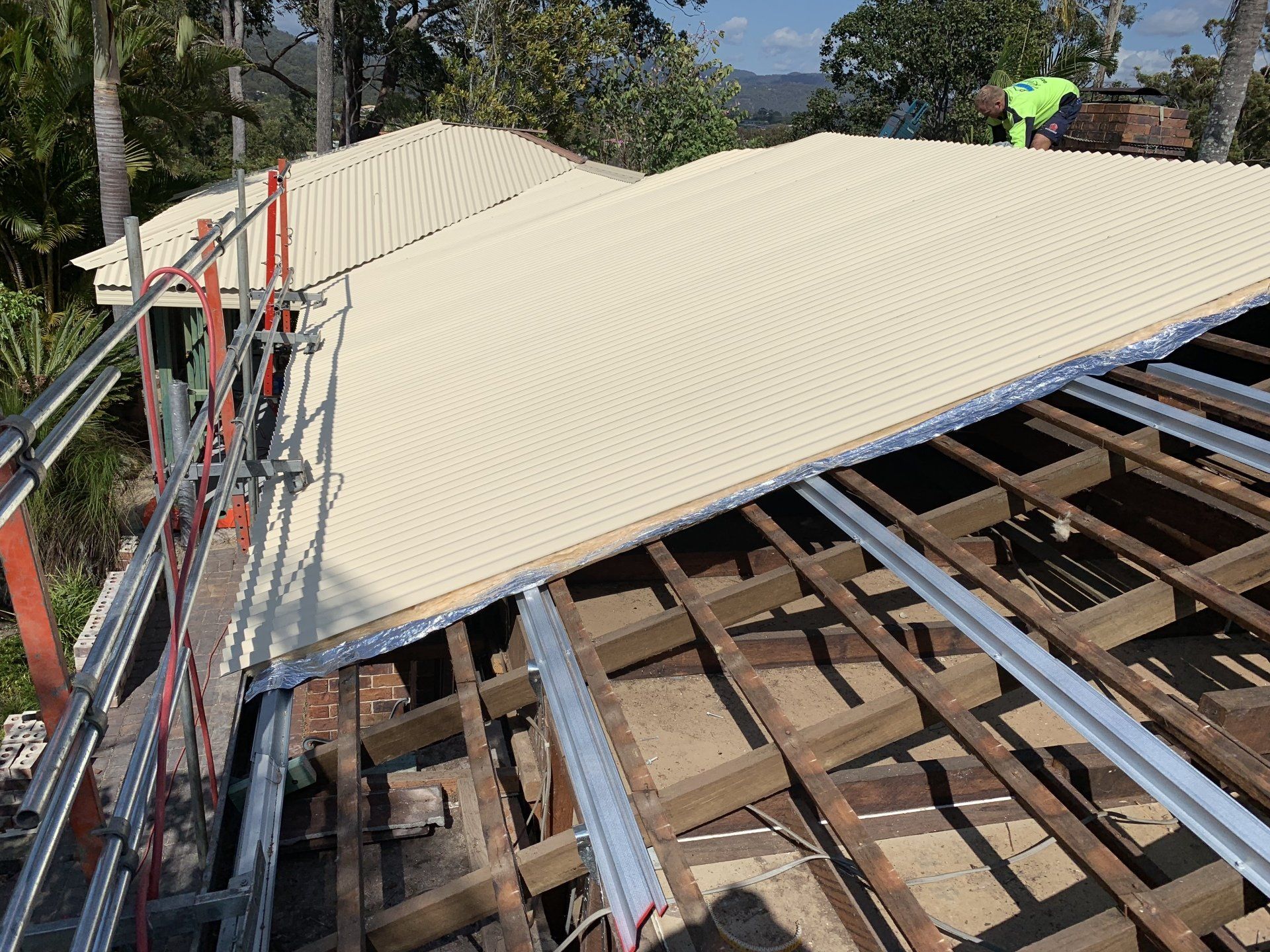 tile re-roof gold coast