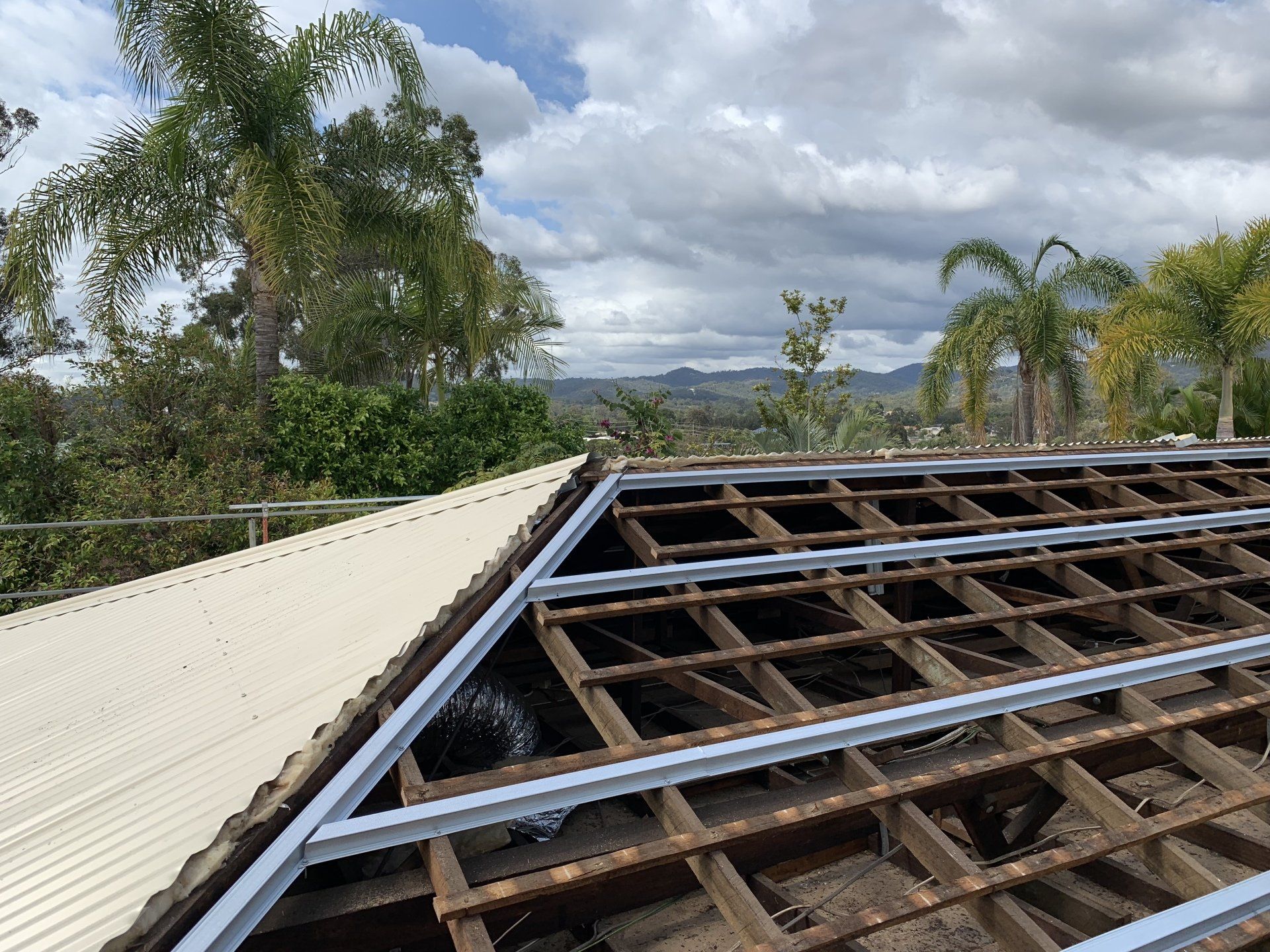 tile re-roof gold coast