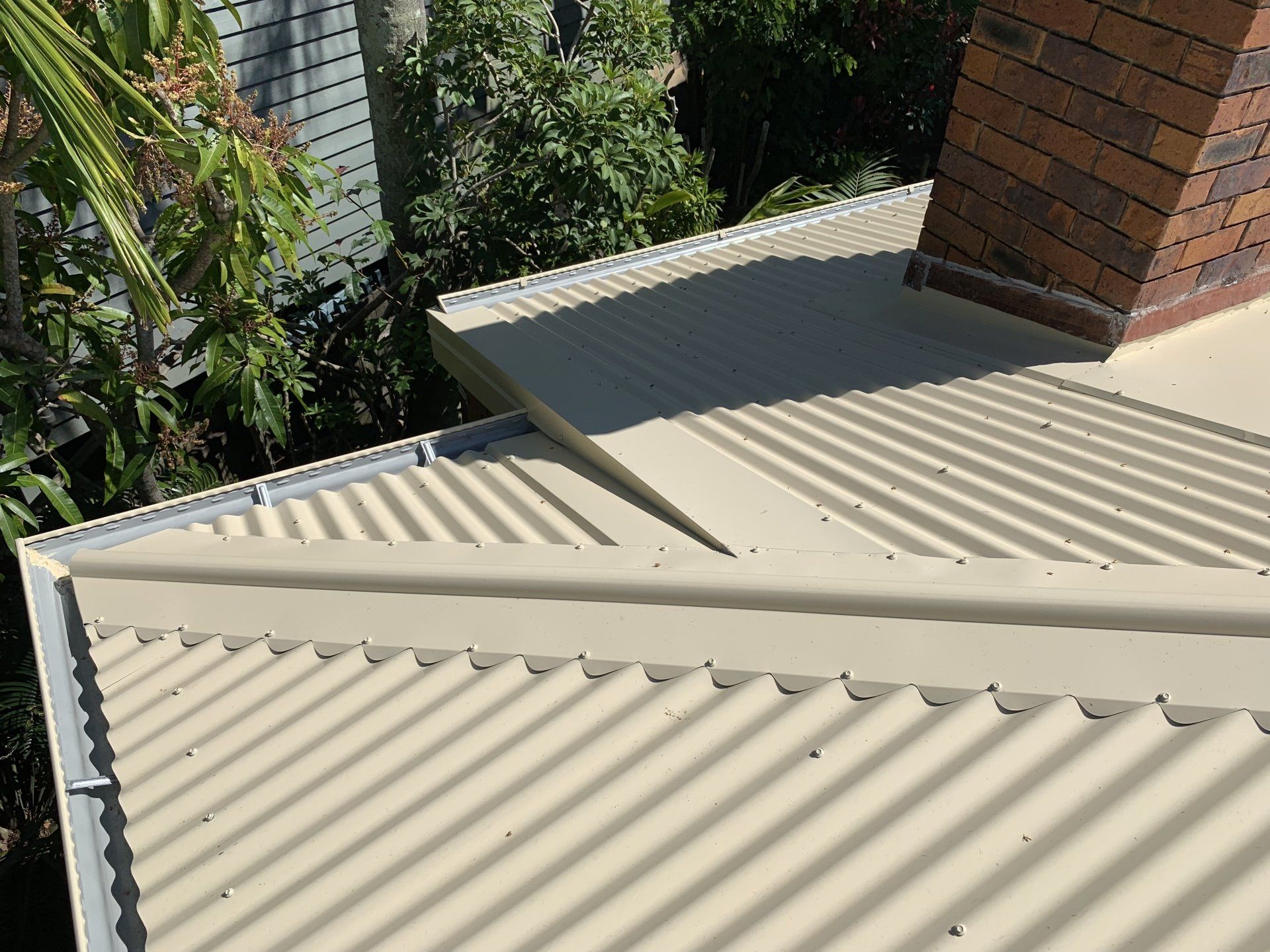 tile re-roof gold coast