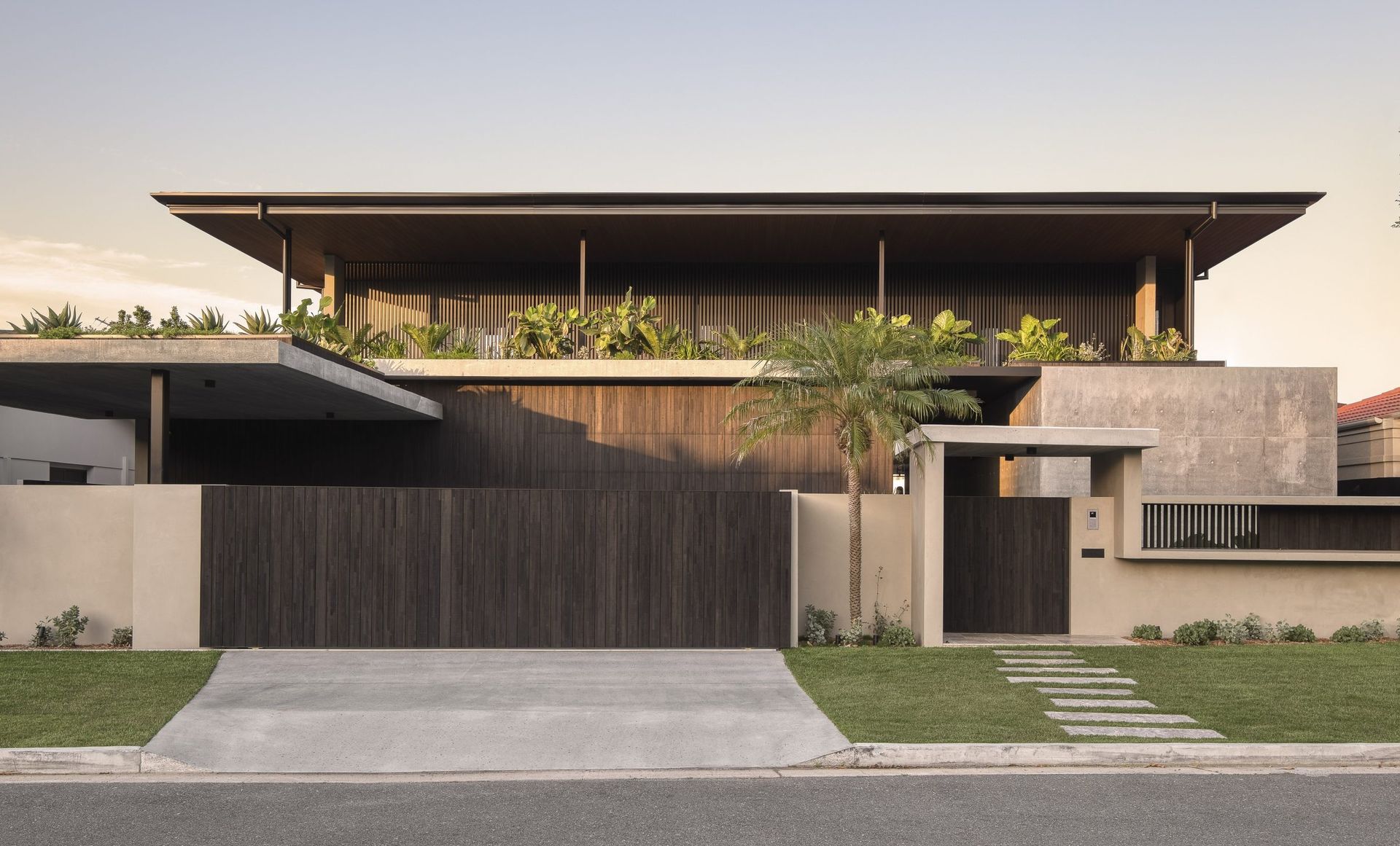 Gold Coast Quesnland Metal Roofing Custom Orb Windspray