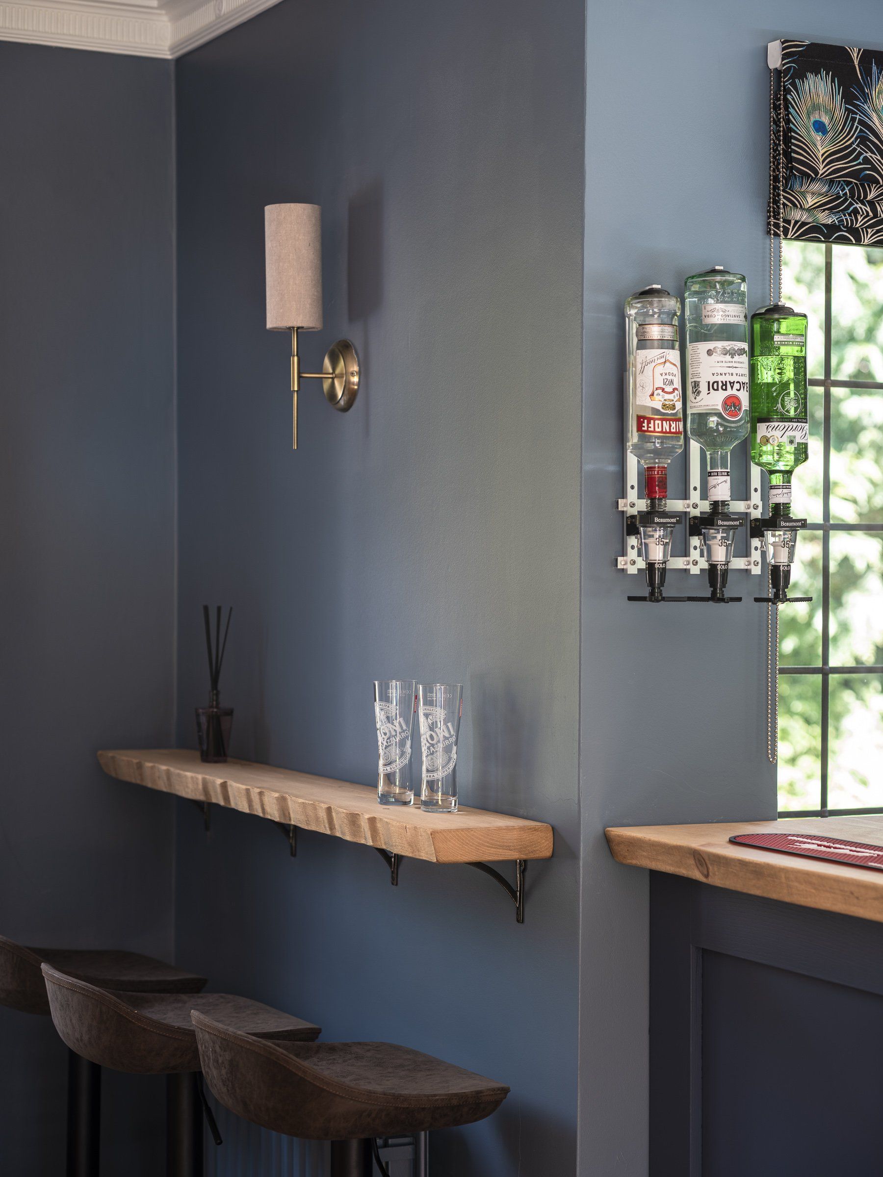 games room; pool table; interior design; interior designer; bachelor pad; herts; Hertfordshire; bespoke bar; bespoke joinery