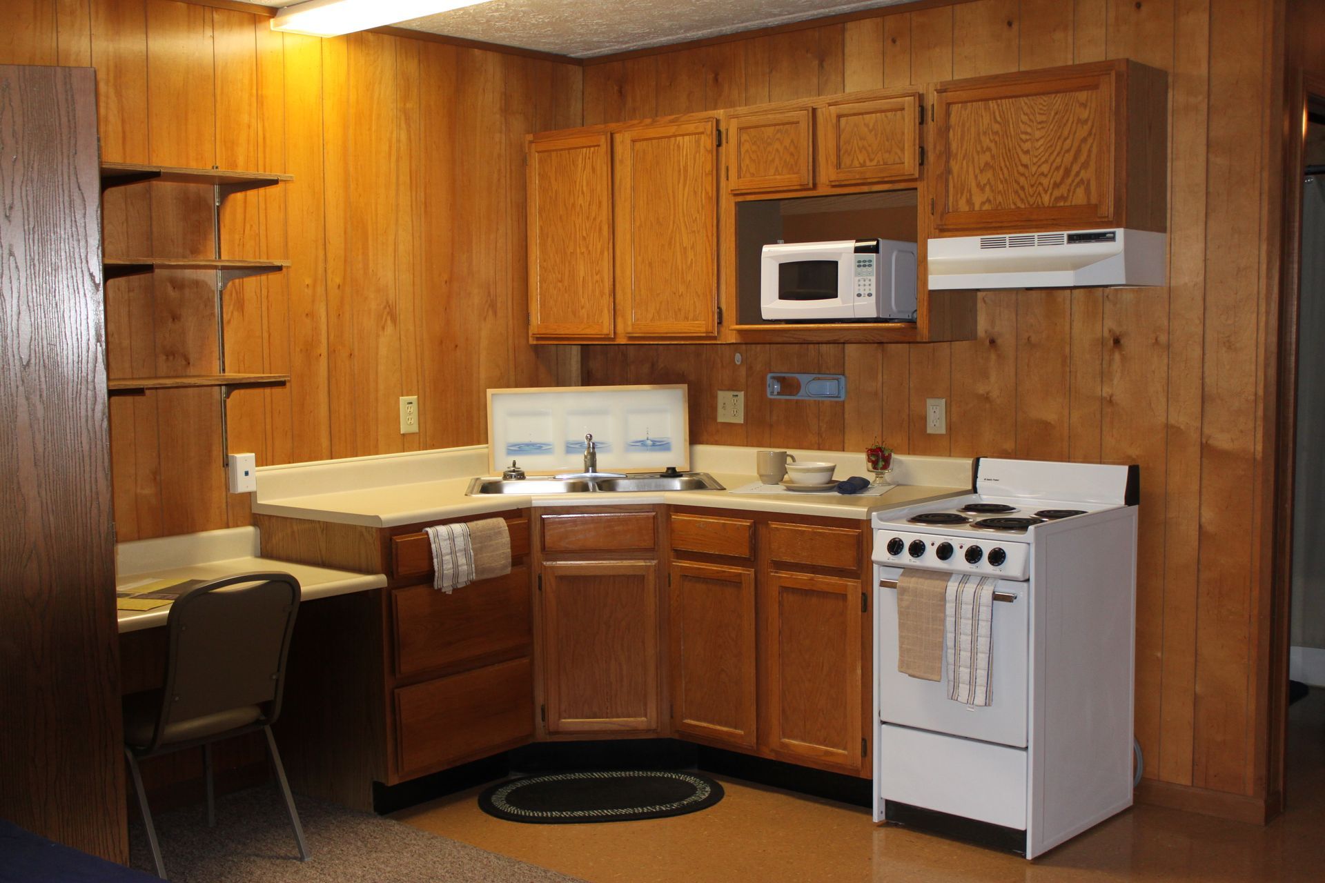 Photo showing a kitchen