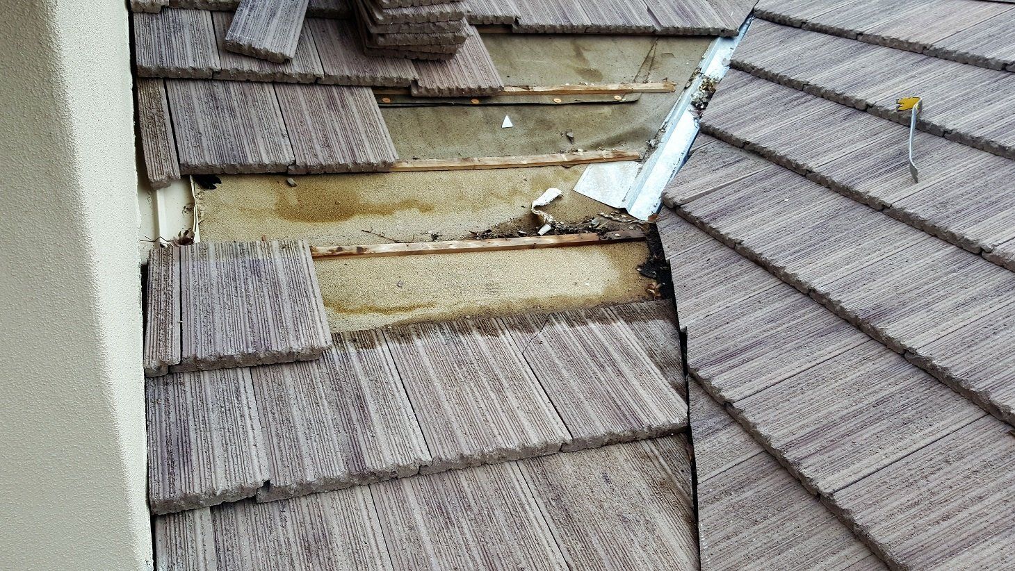 Wooden Roof Shingles installations — Yavapai County, AZ Barros — Roofing L.L.C.