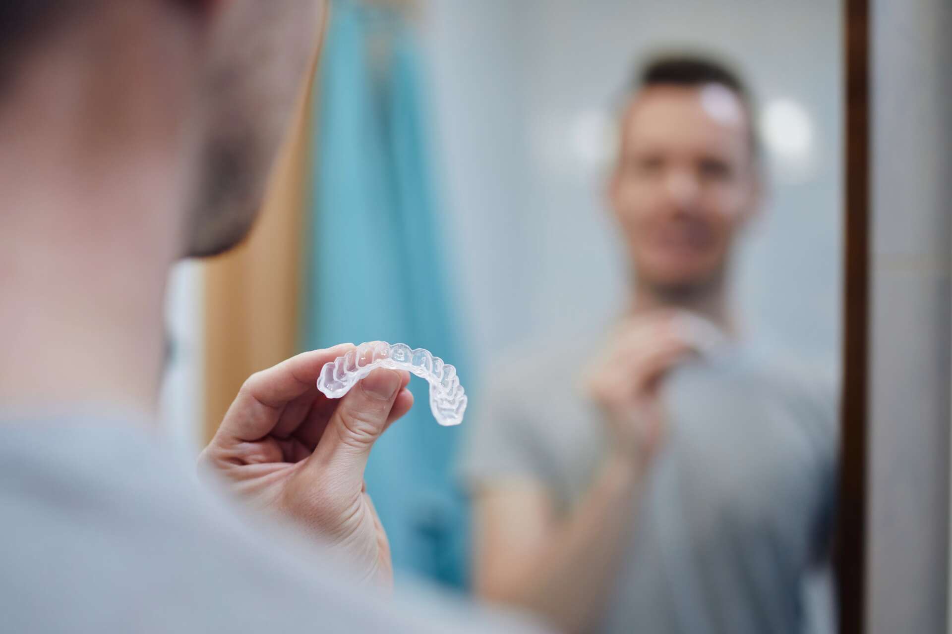 How Strict Is the 22-Hours-Per-Day Rule?: An Invisalign Guide | Midtown Dental Care