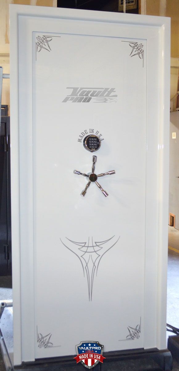 Professional model vault door in optional Diamond White gloss finish.