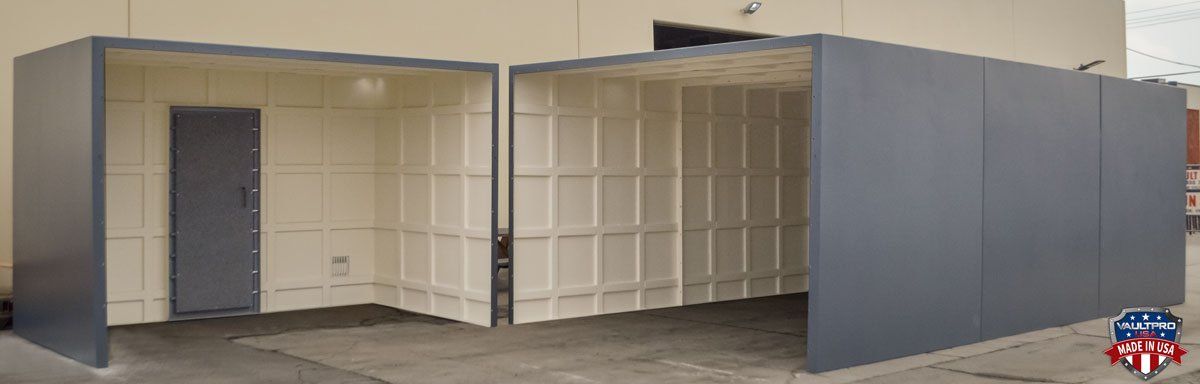 Super-Size Modular Walk-in vault room. Four heavy duty modular sections combine to make one super large and secure vault room.