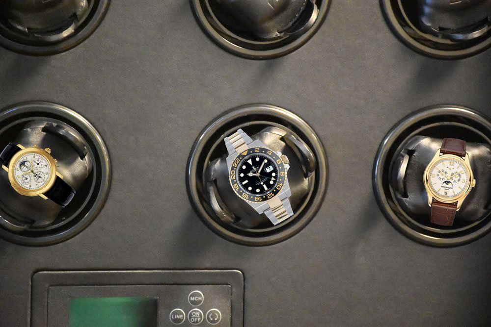 watch winder for jewelry safes
