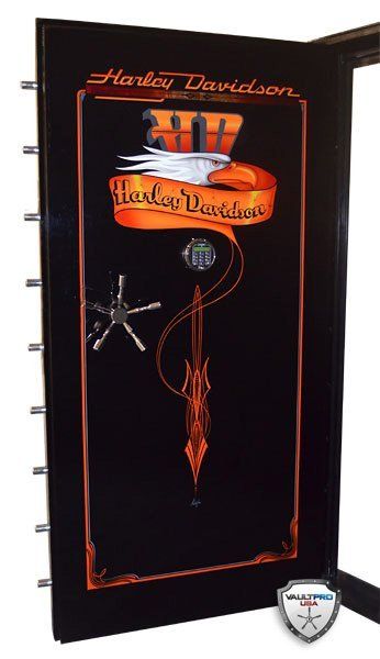Custom Harley Davidson Vault Door art and pinstripe