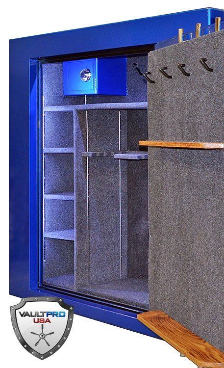 Very big safe with high capacity gun storage