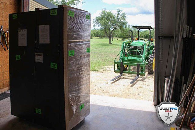 Safe Delivered by Vault Pro USA