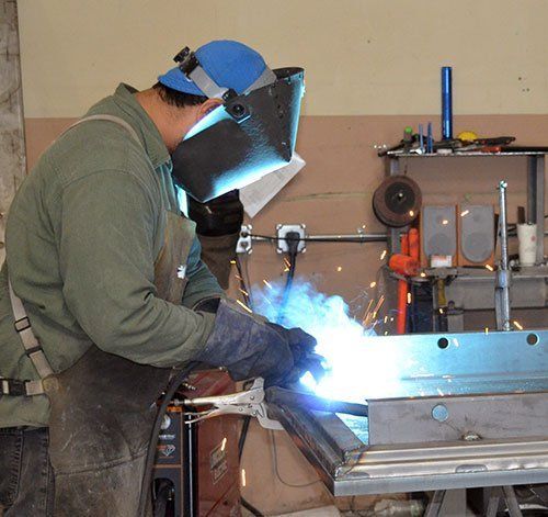 vault door welding and manufacture