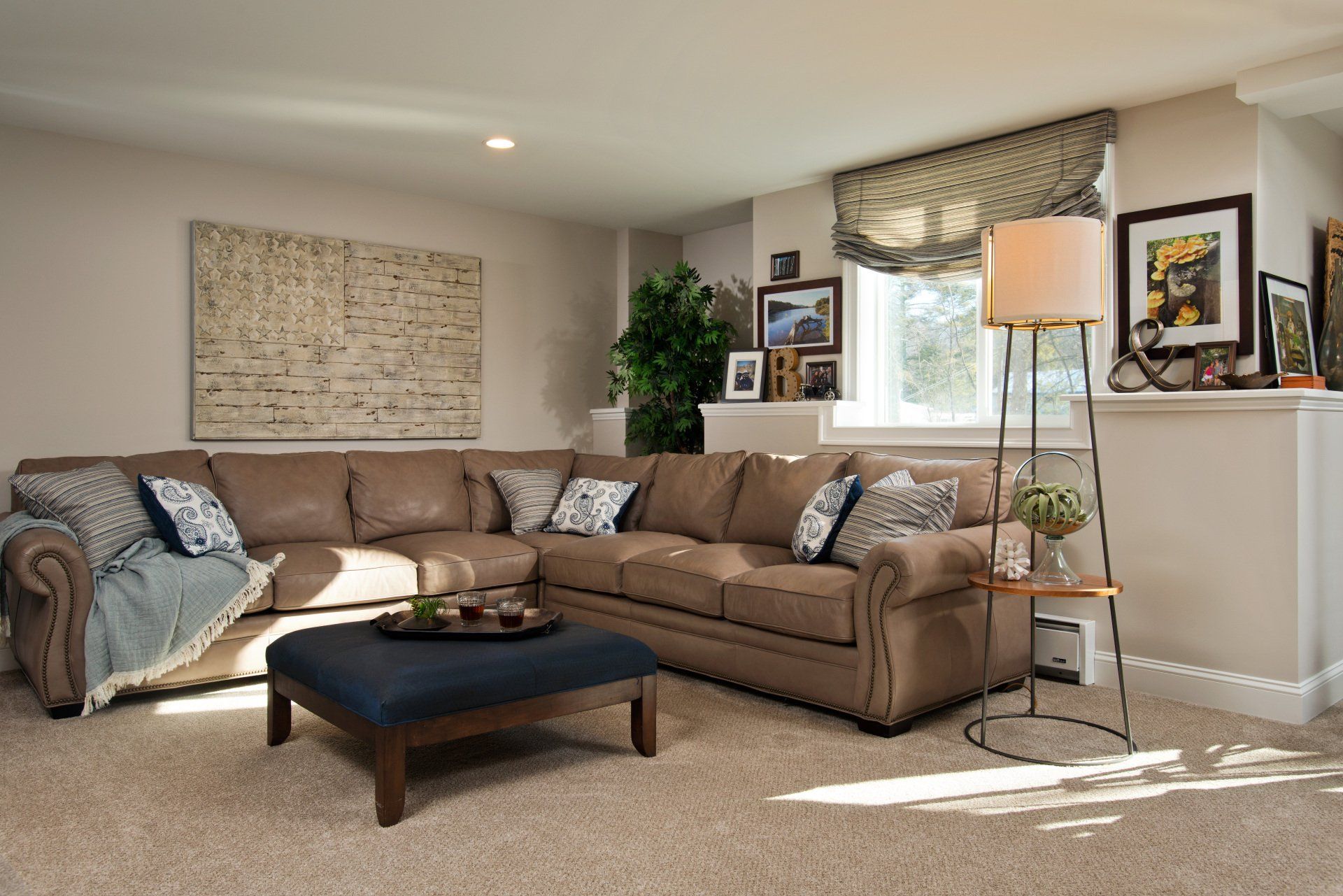 Castleton Lounge Area