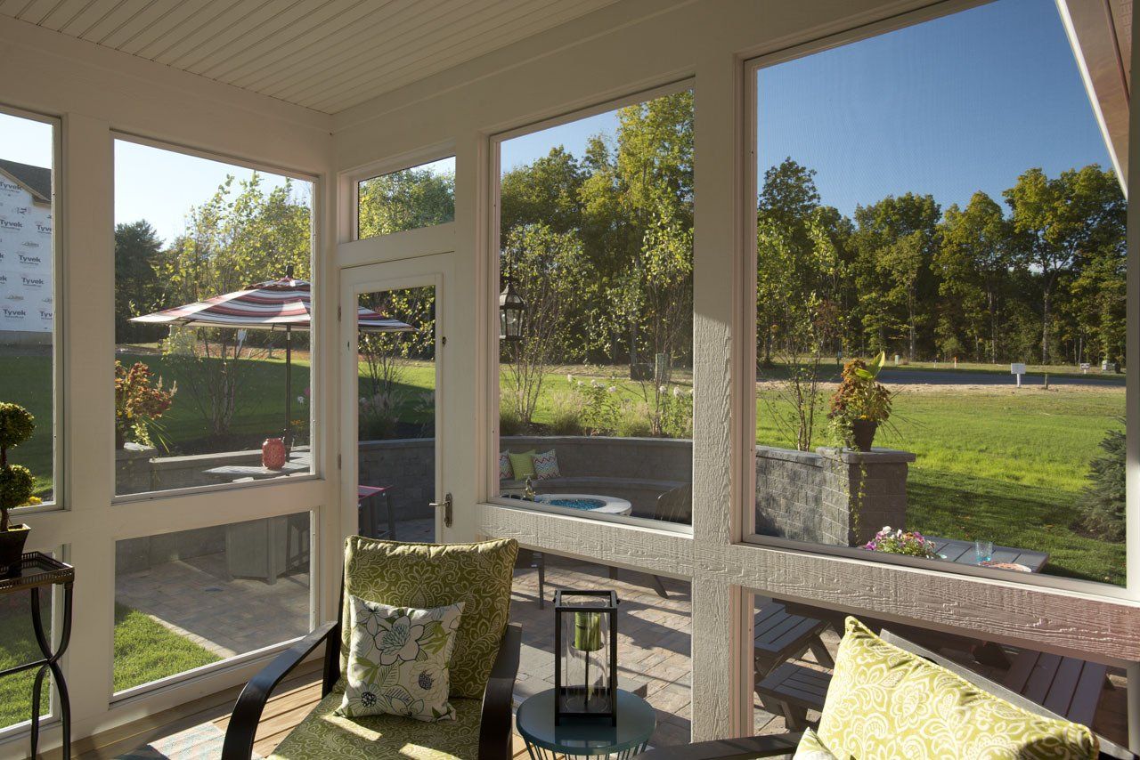 Griffin's Ridge - The Fallgate - Back Yard