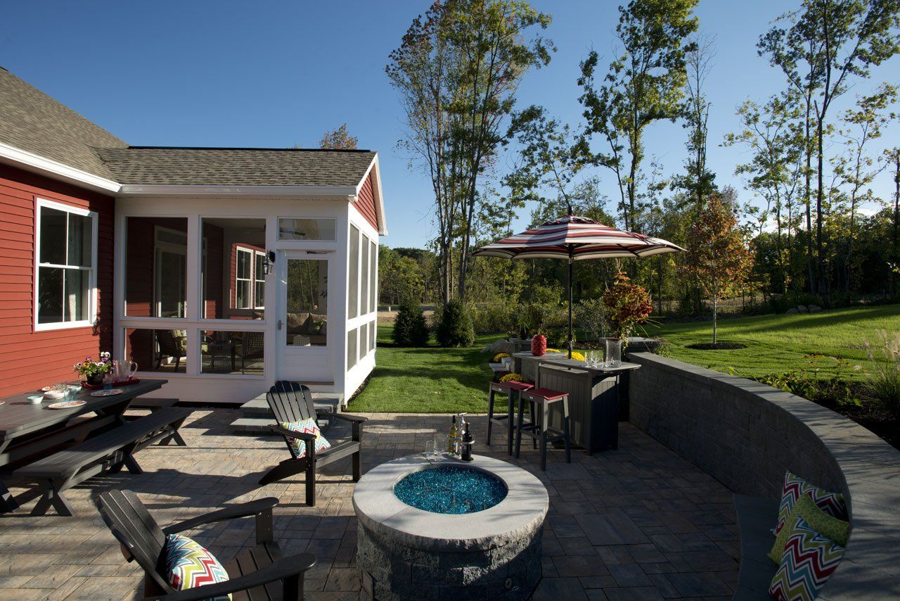 Griffin's Ridge - The Fallgate - Back Yard Patio