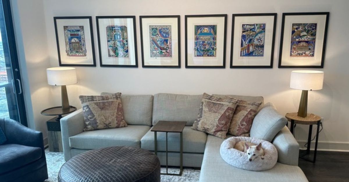 12 Tips for Creating a Cohesive Gallery Space in Your Home
