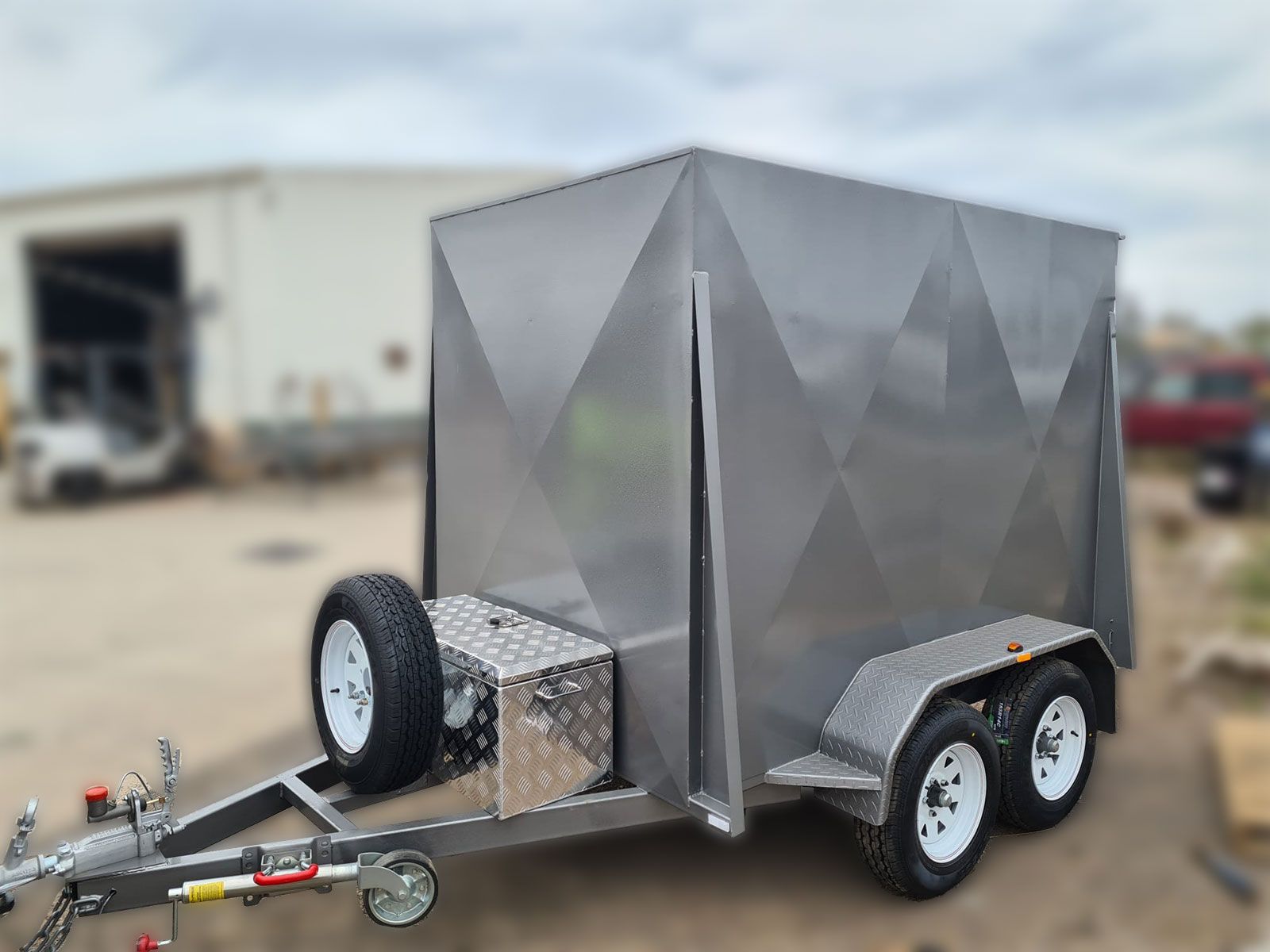 Enclosed Trailers in Melbourne